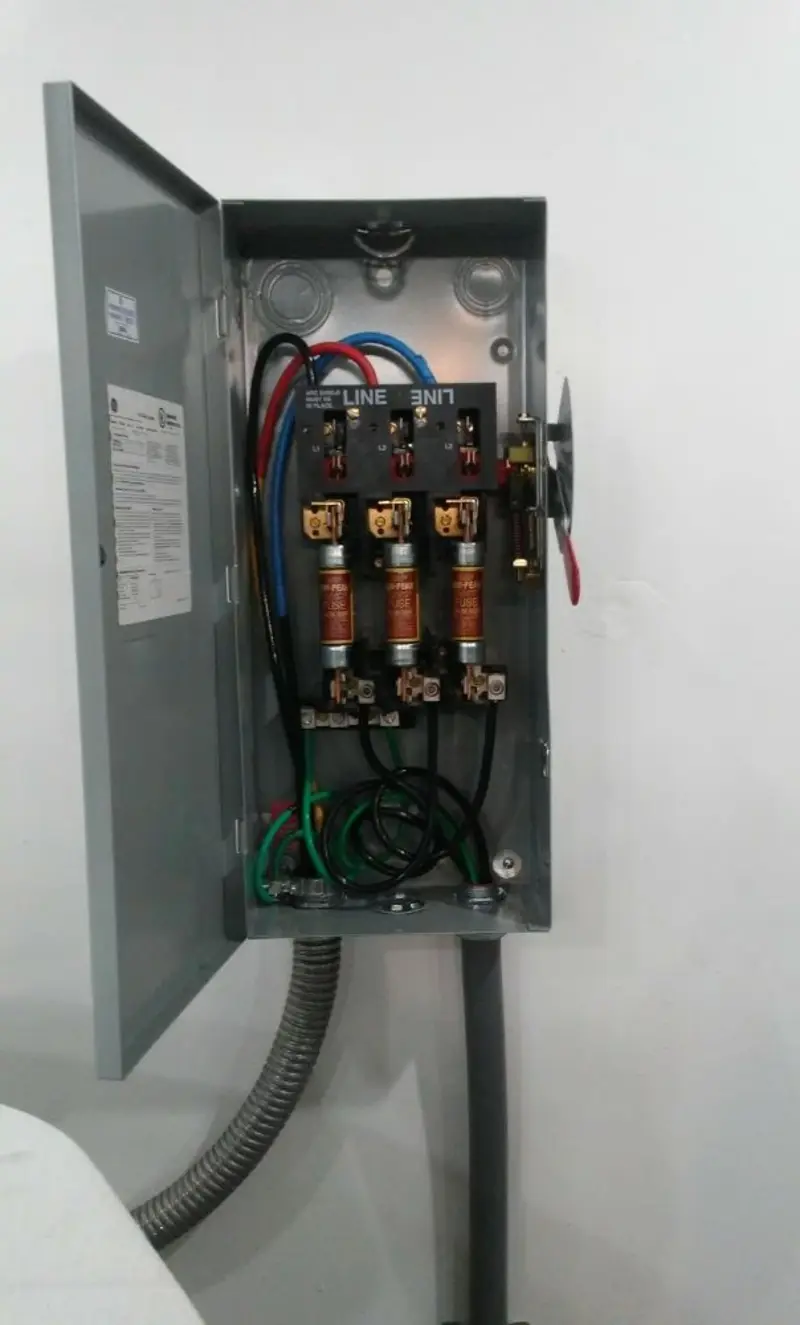 Three-phase disconnect switch installed for Smoke Detector Installation in East Fishkill